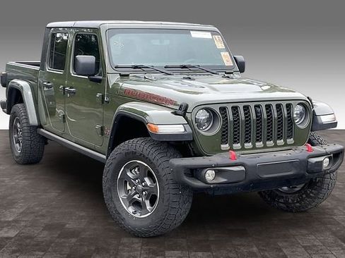 Used 2023 Jeep Gladiator Rubicon w/ LED Lighting Group AWD/4WD image 2