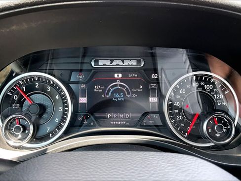 Used 2022 RAM 1500 Laramie AWD/4WD image 29