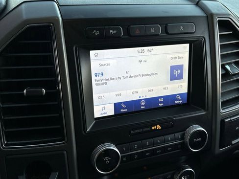 Used 2021 Ford Expedition Max XLT image 13