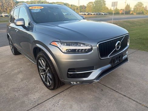 Used 2019 Volvo XC90 T6 Momentum w/ Protection Package Premier AWD/4WD image 2