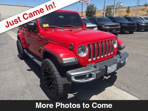 Used 2021 Jeep Wrangler Unlimited Sahara w/ LED Lighting Group AWD/4WD image 8