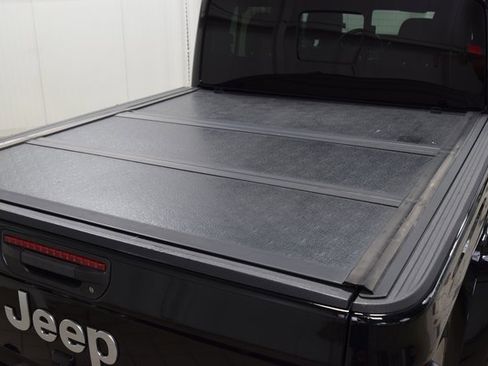 Used 2021 Jeep Gladiator Overland w/ Popular Equipment Package image 21