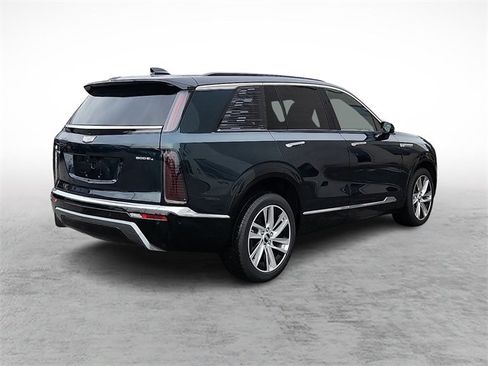 New 2026 Cadillac Vistiq Luxury w/ LPO, Floor Liner Package image 3