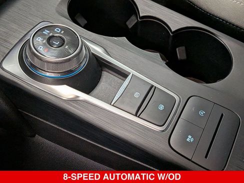 Used 2022 Ford Escape SE w/ Cold Weather Package AWD/4WD image 20