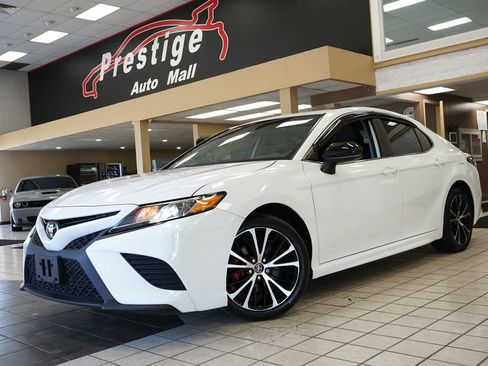 Used 2019 Toyota Camry SE FWD image 20