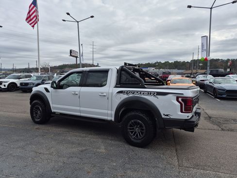 Used 2019 Ford F150 Raptor w/ Equipment Group 802A Luxury image 5