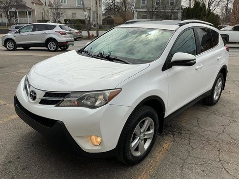 Used 2013 Toyota RAV4 XLE image 7