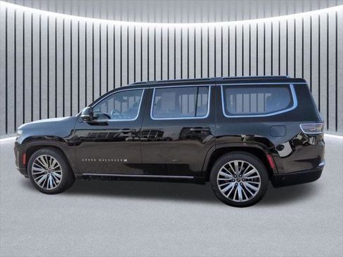 Certified 2023 Jeep Grand Wagoneer Series III AWD/4WD image 14