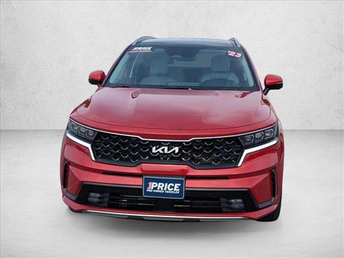 Used 2023 Kia Sorento SX Prestige image 2