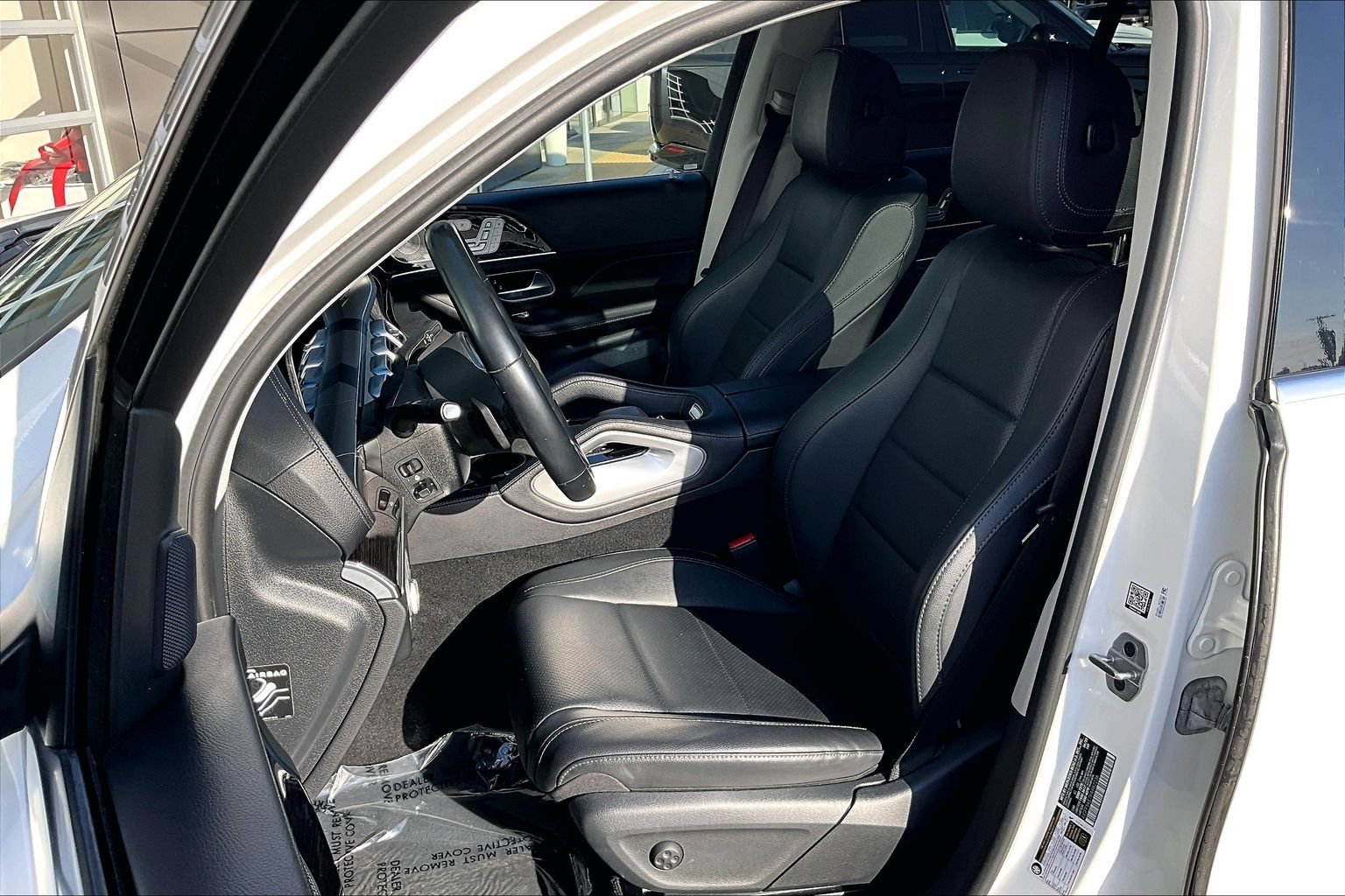 Used 2023 Mercedes-Benz GLS 450 4MATIC image 25