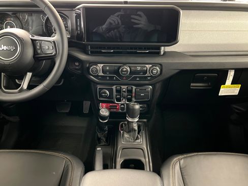 New 2026 Jeep Wrangler Unlimited Sport AWD/4WD image 13
