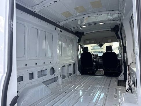 Used 2025 Ford Transit 250 148 Medium Roof RWD image 6