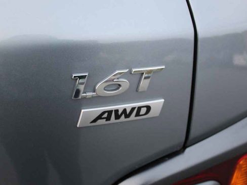 Used 2021 Hyundai Kona Limited w/ Cargo Package image 7