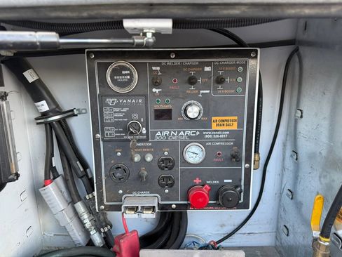 Used 2022 Mercedes-Benz Sprinter 3500 image 12