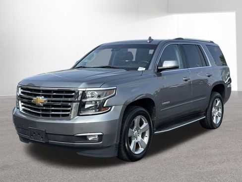 Used 2020 Chevrolet Tahoe Premier AWD/4WD image 32