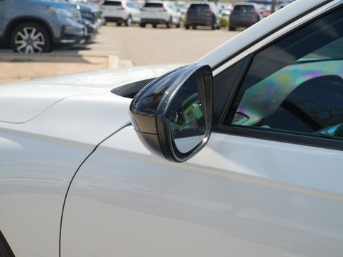 Used 2025 Honda Accord Sport image 11