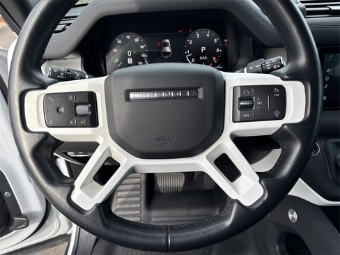 Used 2023 Land Rover Defender 110 S image 11