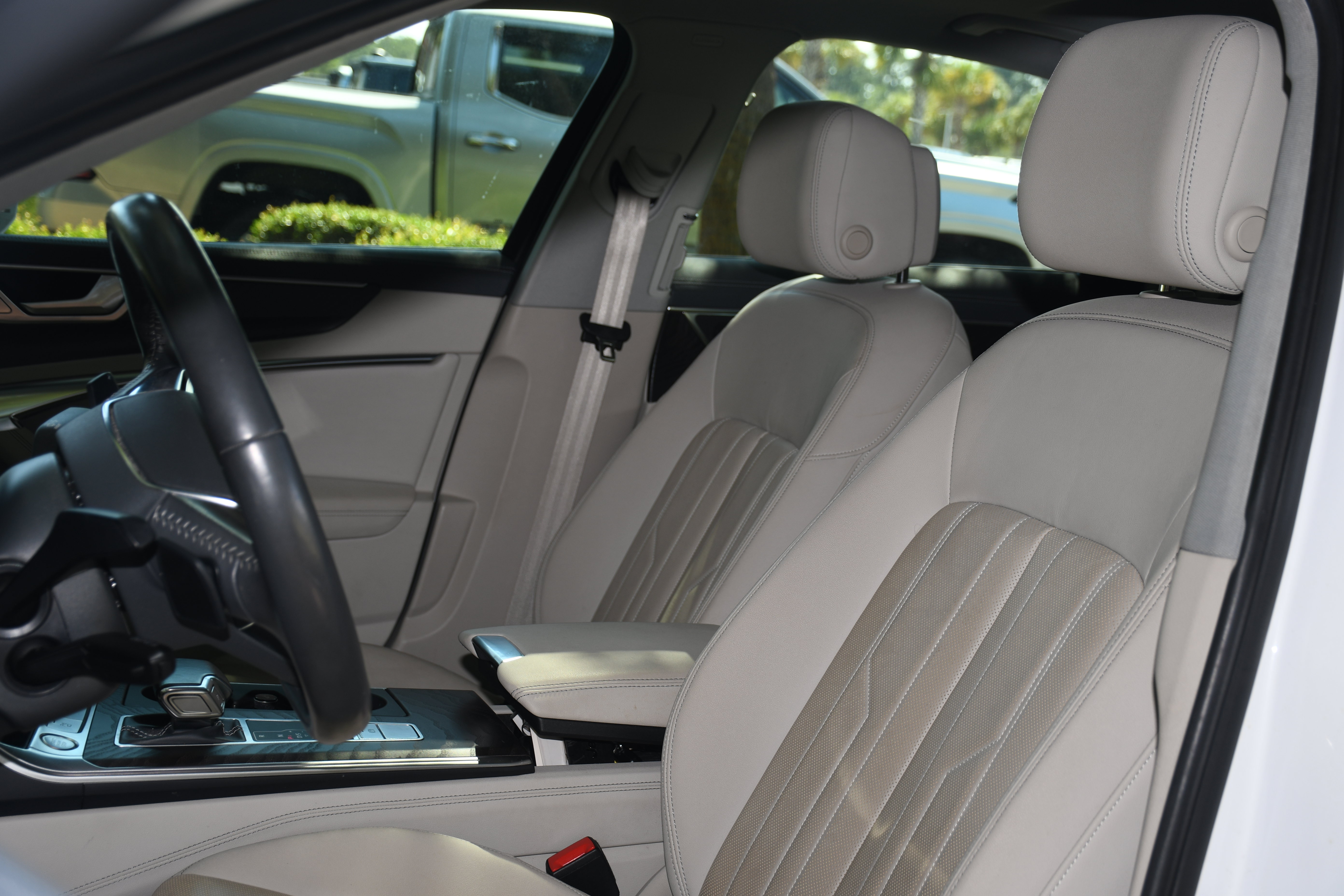 Used 2019 Audi A6 2.0T Premium Plus w/ Premium Plus Package AWD/4WD image 13