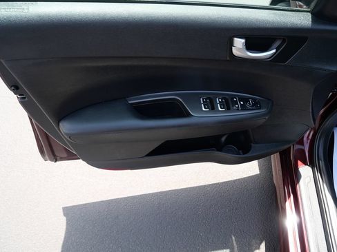 Used 2017 Kia Optima LX FWD image 16