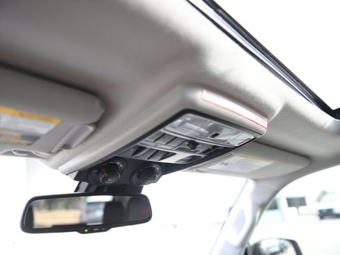 Used 2021 Toyota 4Runner Venture w/ Moonroof Package image 24