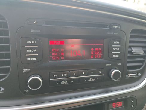 Used 2015 Kia Optima LX w/ Paint Protection Film Package image 27