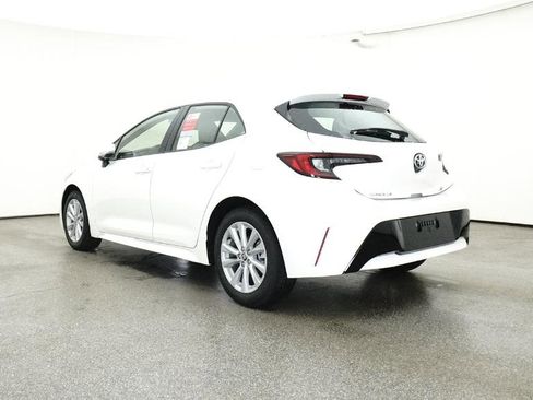 New 2025 Toyota Corolla SE image 36