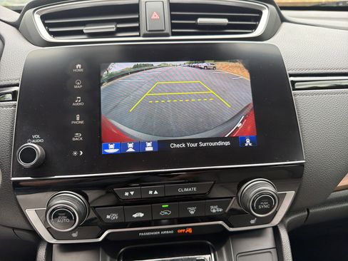 Used 2021 Honda CR-V Touring image 15