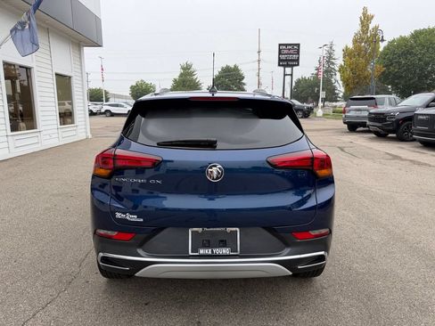 Used 2023 Buick Encore GX Essence w/ Experience Buick Package FWD image 6
