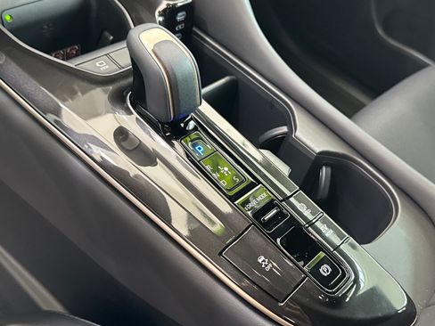New 2026 Toyota Crown Signia AWD/4WD image 29