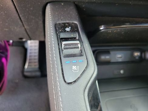Used 2021 Kia Telluride SX w/ Nightfall Edition Package AWD/4WD image 23