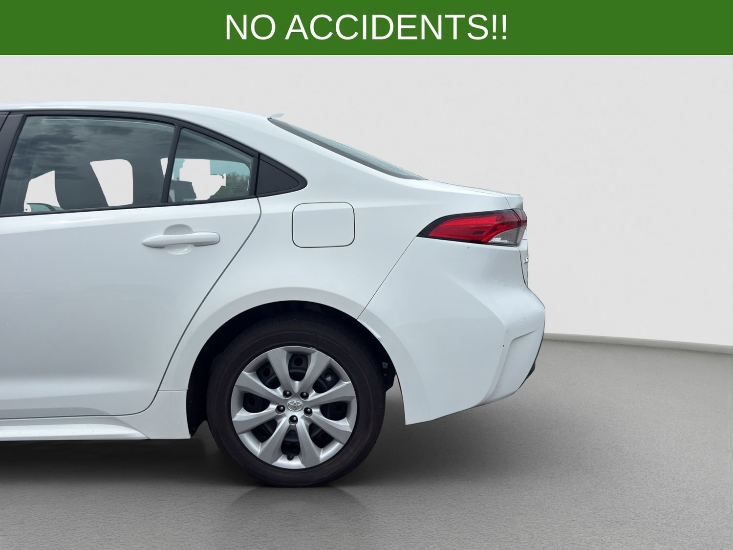 Used 2024 Toyota Corolla LE FWD image 21