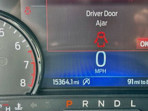 Used 2023 Ford Explorer XLT w/ Equipment Group 202A AWD/4WD image 14