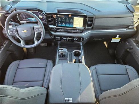 New 2026 Chevrolet Silverado 1500 LTZ w/ Z71 Off-Road Package AWD/4WD image 15