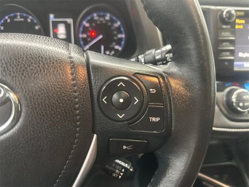 Used 2017 Toyota RAV4 XLE image 26