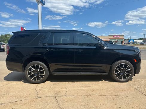 Used 2023 Chevrolet Tahoe RST w/ Luxury Package AWD/4WD image 9