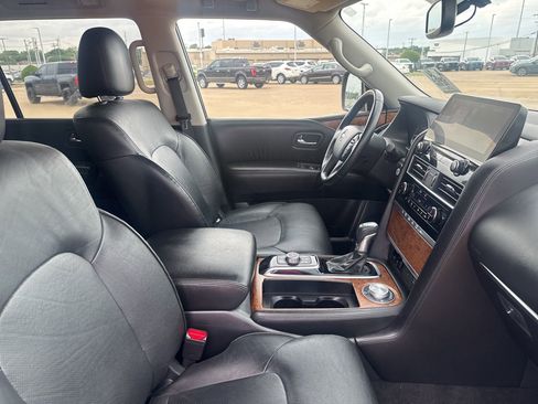 Certified 2024 Nissan Armada SL image 30