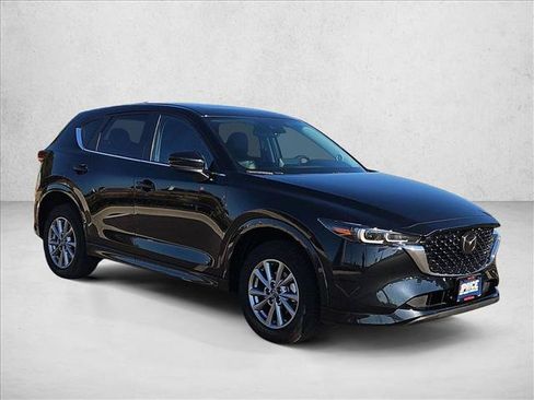 Used 2025 MAZDA CX-5 AWD 2.5 S w/ Preferred Package image 3