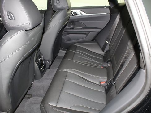 New 2025 BMW i4 xDrive40i image 11