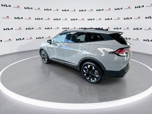 Certified 2023 Kia Sportage X-Line image 6