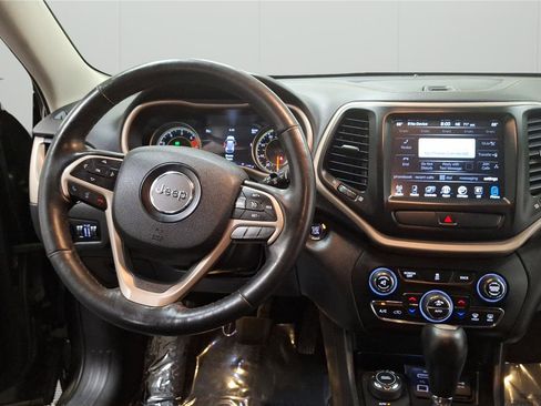 Used 2016 Jeep Cherokee Limited AWD/4WD image 20