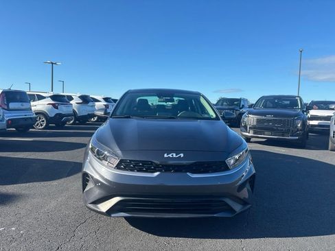 Certified 2023 Kia Forte LXS w/ LXS Technology Package FWD image 8