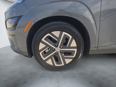 Certified 2023 Hyundai Kona SE w/ Cargo Package FWD image 17