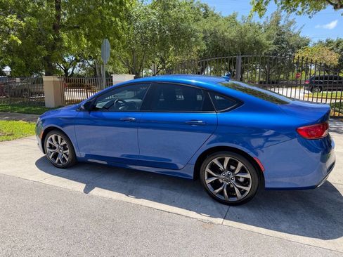 Used 2016 Chrysler 200 S w/ Navigation & Sound Group I image 18