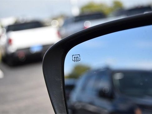 Used 2021 Nissan Murano SV image 10