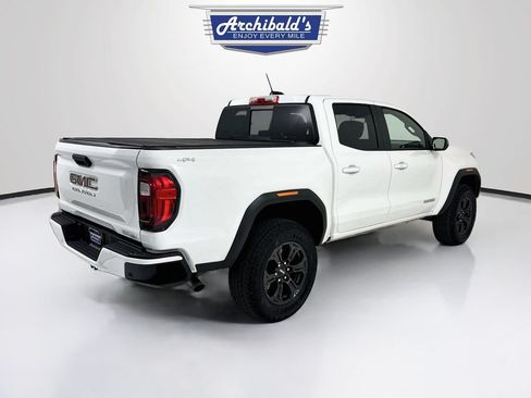 Used 2024 GMC Canyon Elevation w/ Convenience Package AWD/4WD image 8