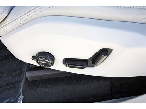 Used 2021 Volvo XC90 T6 Inscription image 30