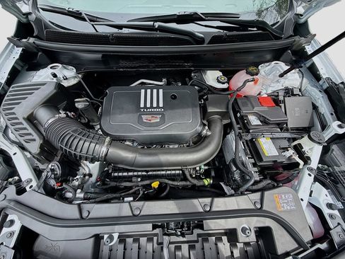 New 2025 Cadillac XT5 Luxury w/ LPO, Floor Liner Package image 29