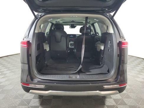 Used 2024 Kia Carnival SX Prestige FWD image 8