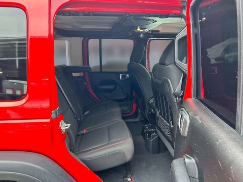 Used 2021 Jeep Wrangler Unlimited Rubicon AWD/4WD image 14