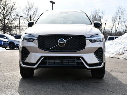 New 2026 Volvo XC60 T8 Ultra w/ Protection Package Premier image 2